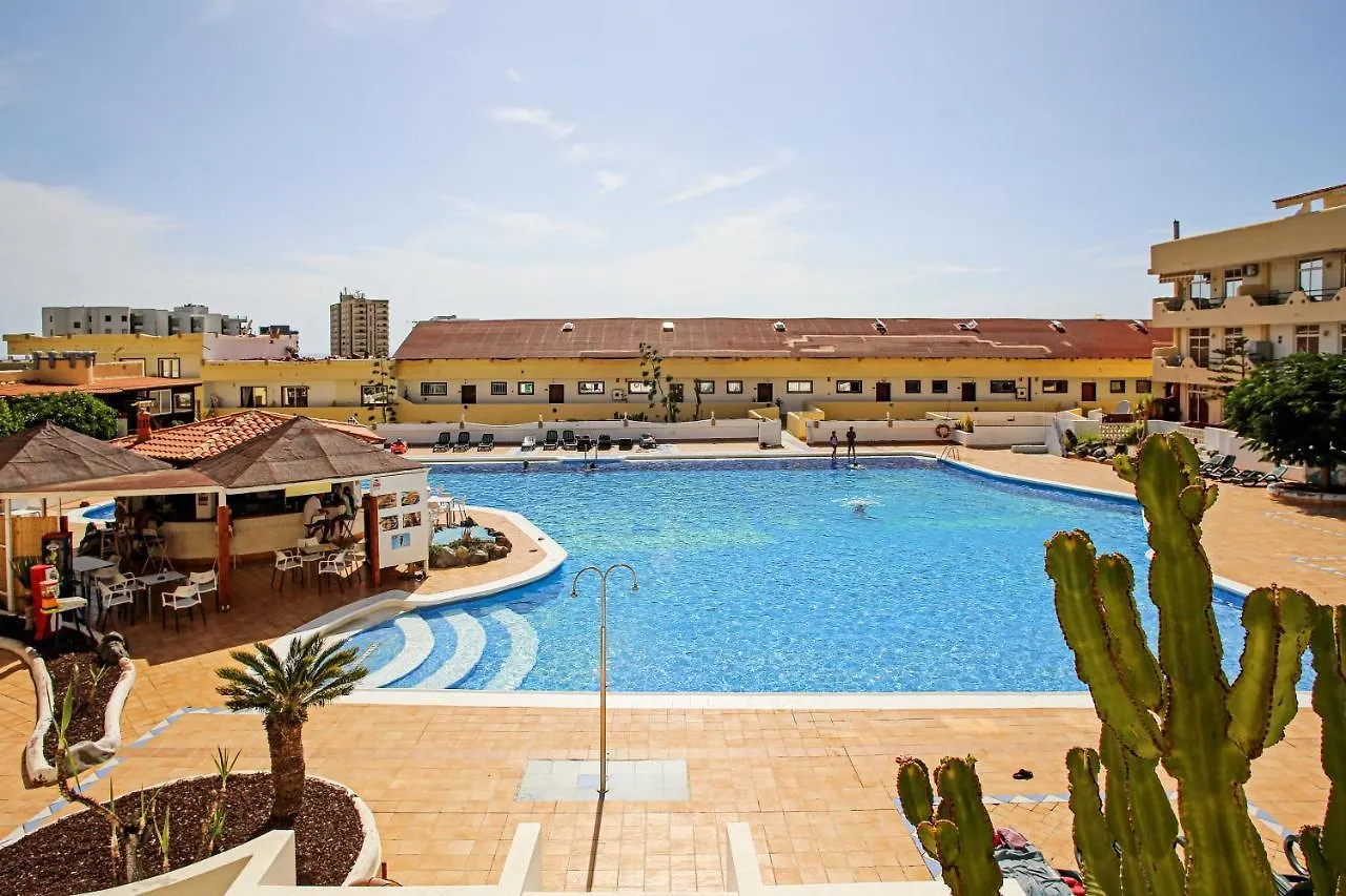 Cozy 1 Bedroom Flat With Pool In Playa Paraiso, Marina Palace 425 Costa Adeje  0*, Costa Adeje (Tenerife) Spain