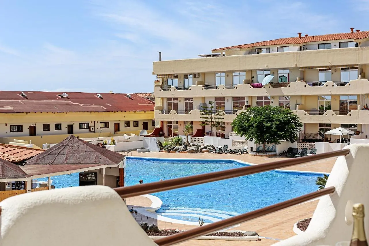 Cozy 1 Bedroom Flat With Pool In Playa Paraiso, Marina Palace 425 Costa Adeje  Apartment Costa Adeje (Tenerife)
