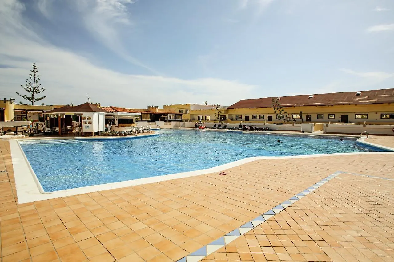 Apartment Cozy 1 Bedroom Flat With Pool In Playa Paraiso, Marina Palace 425 Costa Adeje  Spain